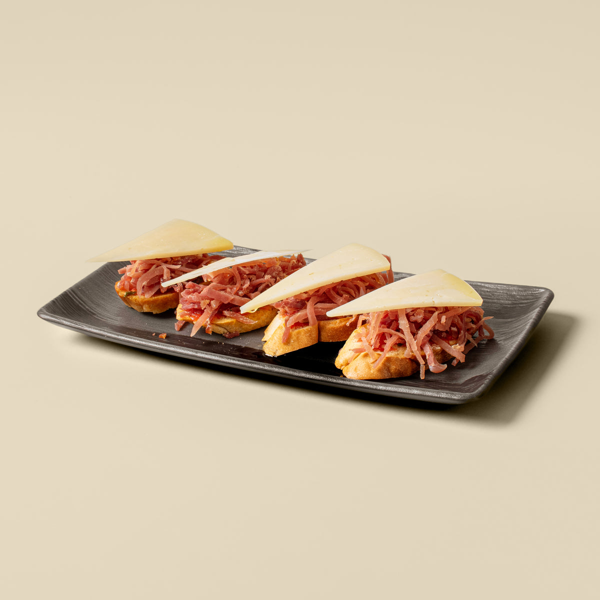 Tostadas de Jamón Serrano