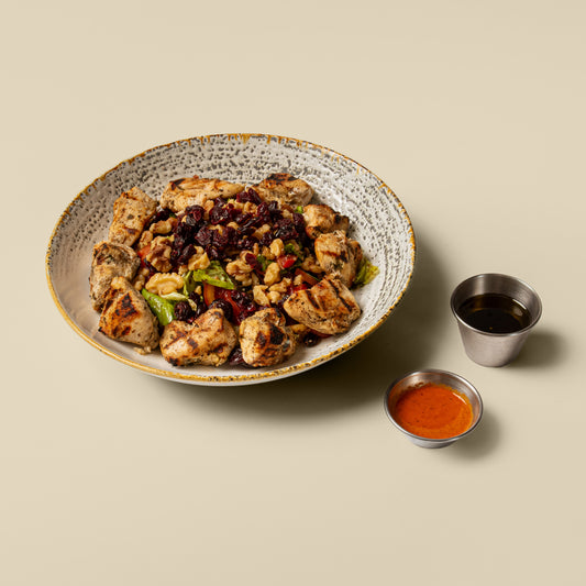 Ensalada de la Casa con Pollo Kebab